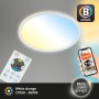 Dimmbare, weiße Brilo LED-Deckenleuchte Slim S mit Fernbedienung und App-Steuerung.