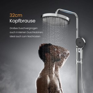 Emke Duschsystem Chrom mit Regendusche und Handbrause im Einsatz.