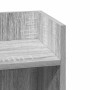 Detailansicht eines grauen Sonoma Beistelltisches aus Holzwerkstoff, zeigt Holzmaserung und Ecke.