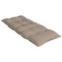 Gesteppte taupe Hochlehner-Auflage aus Oxford-Gewebe. Komfortables Sitzkissen für Gartenstühle und Möbel.