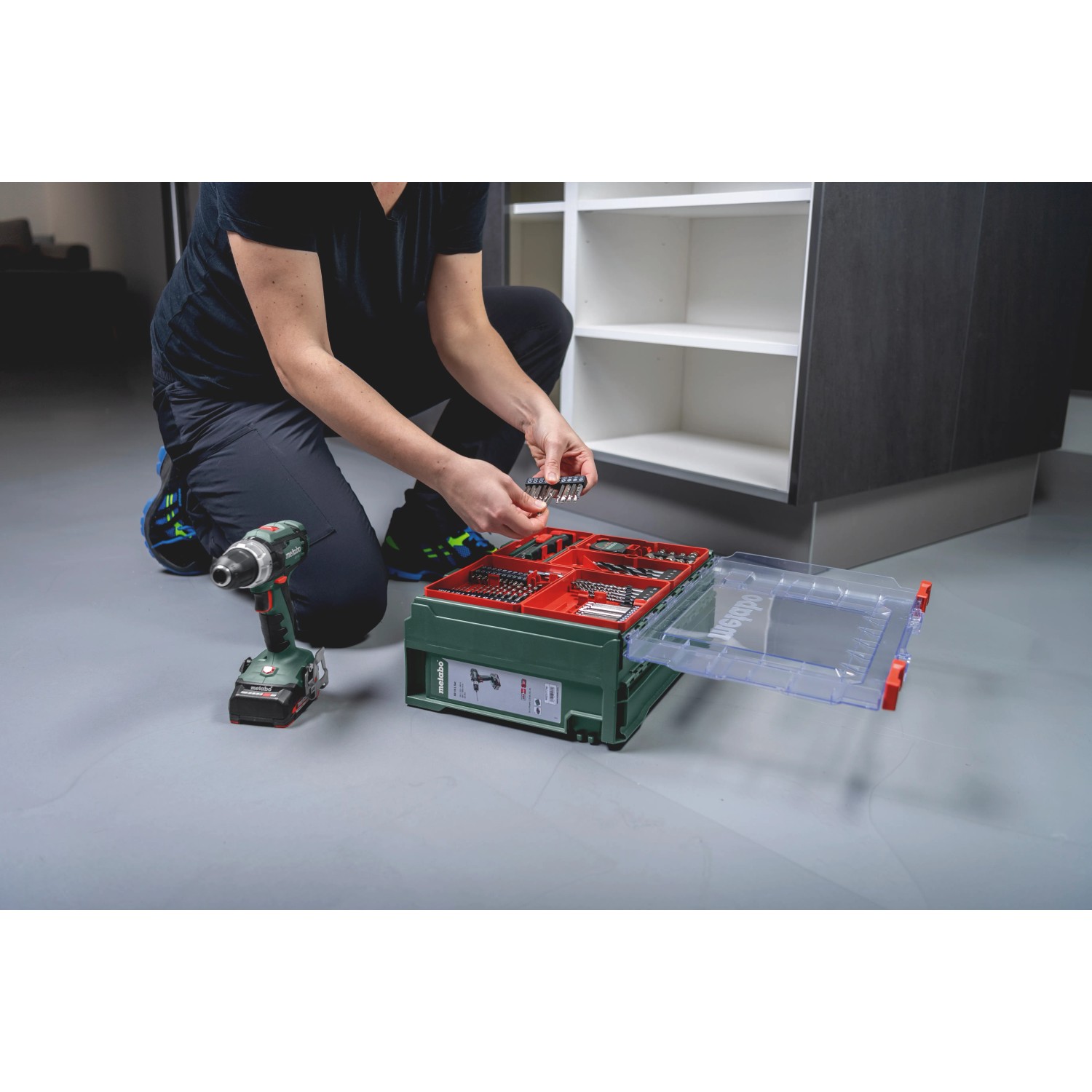 Metabo Akku-Schlagbohrschrauber SB 18 Set mit 78-teiligem Zubehör im Koffer.