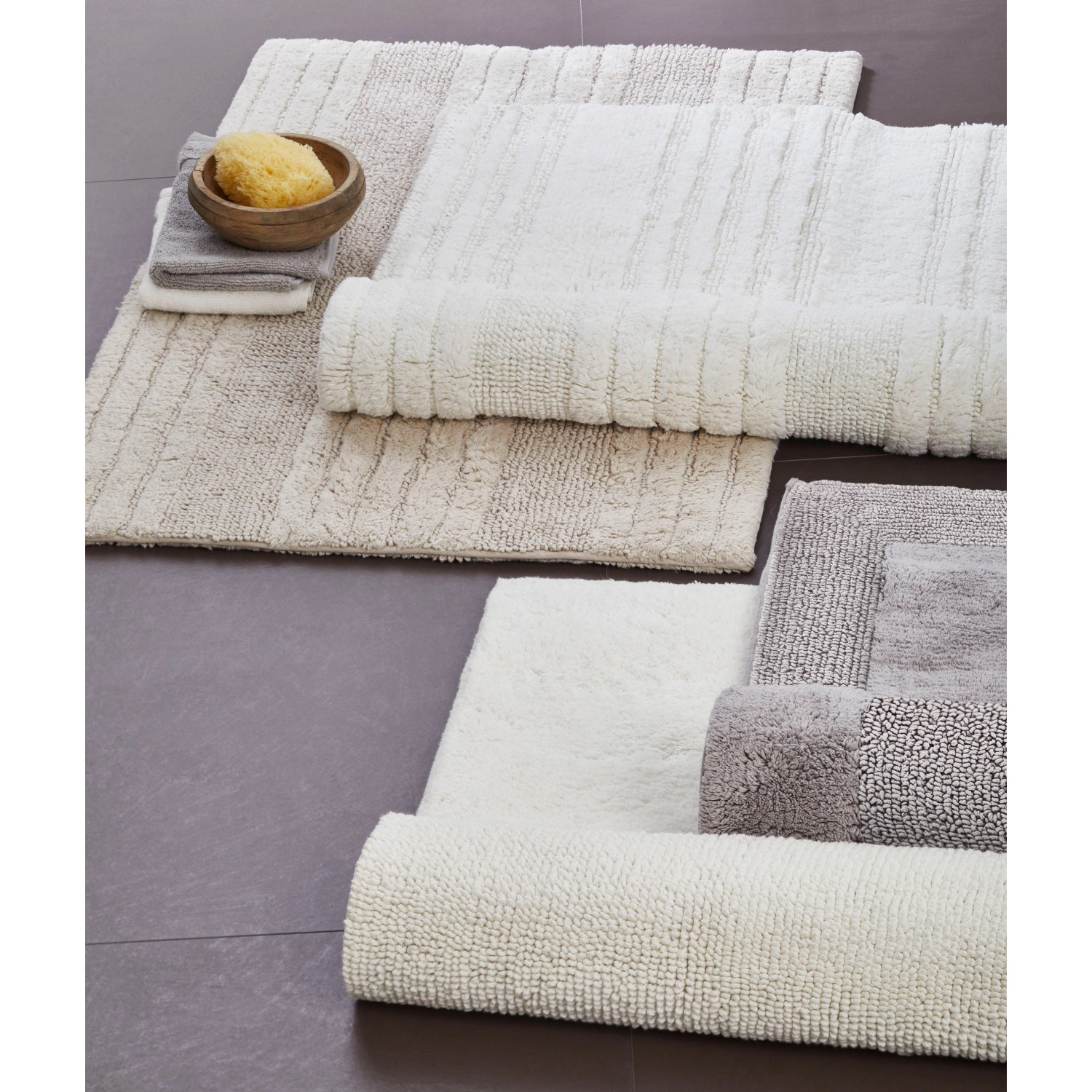 Schöner Wohnen Badmatte Bahamas, 40x60 cm, Uni Creme. Flauschiger Badteppich für warme Füße.