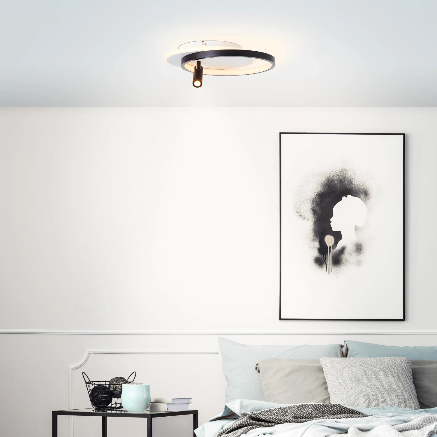 Moderne LED-Deckenleuchte Eunomia, 35x30 cm, schwarz-weiß, dimmbar, für Innenräume.