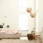 Wohnraum mit Schöner Wohnen Trendfarbe Wool (matt) an der Wand. Farbton wirkt sanft und modern.
