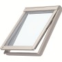 Velux Klapp-Schwingfenster aus Kunststoff, 66x118 cm, geöffnet. Dachfenster für mehr Licht.