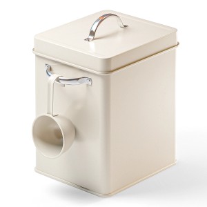 Weiße Waschmittelbox aus Metall (6,5 l) mit Dosierlöffel und Griffen für Bad oder Waschküche.