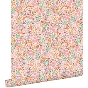 ESTAhome Vliestapete mit Blumenmuster in Rosa, Blau, Orange, Lila auf hellem Grund. Dekorative Tapete.