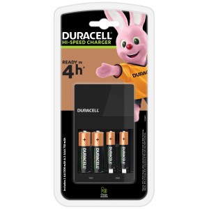 Duracell Akkuladegerät mit 2 AA- und 2 AAA-Batterien im Lieferumfang.