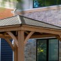 Westmann Holz Pavillon Devon mit Aluminium-Dach, 366x366 cm, FSC®-zertifiziert. Gartenlaube mit stabilen Pfosten.