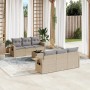 7-teilige Garten-Sofagarnitur aus Rattan in Beige mit grauen Kissen.