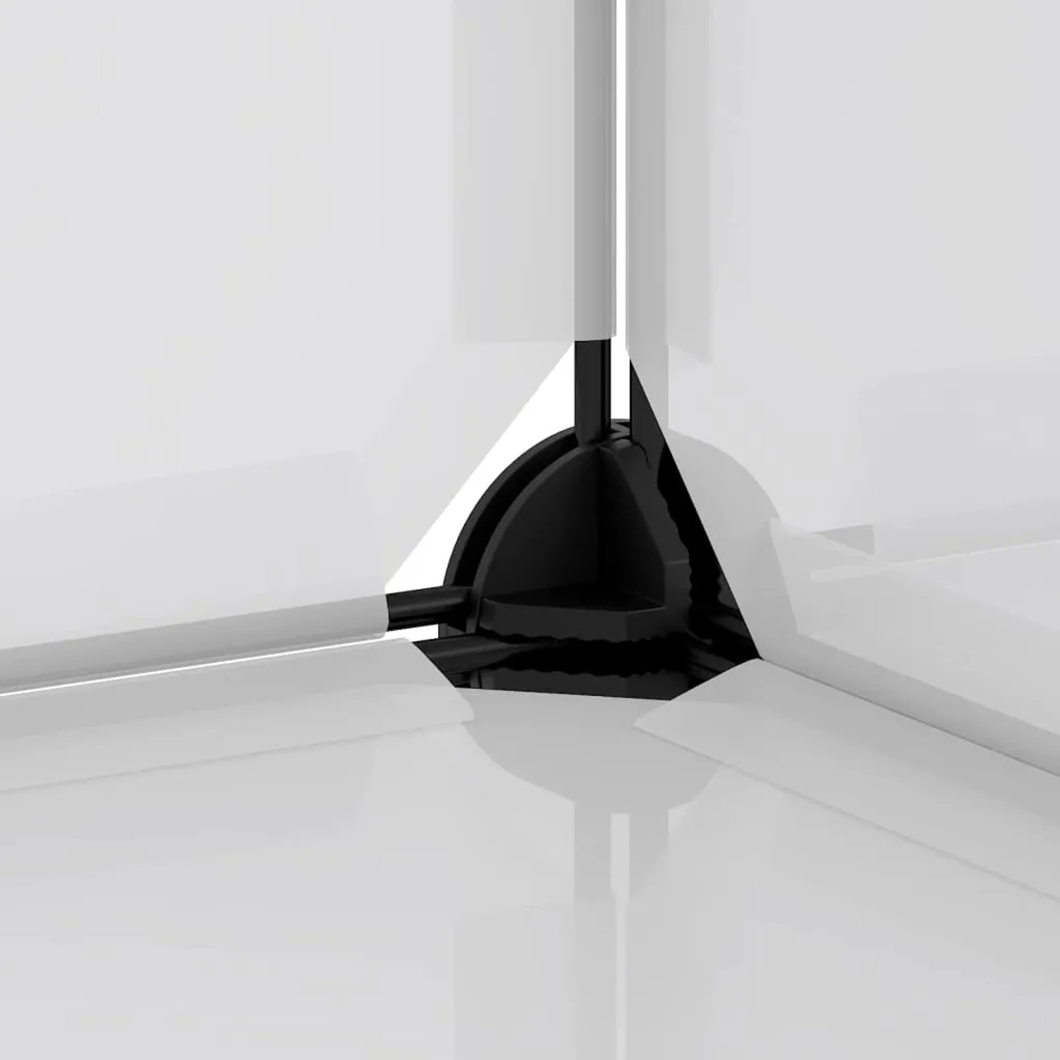 Detailaufnahme eines transparenten vidaXL Regalsystems mit schwarzen Verbindungsstücken.