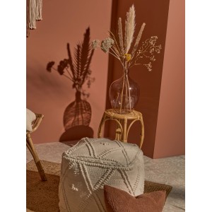 Dekorative Kunstpflanze Beeren Desert Flower, 80 cm, in Vase auf Hocker, Teil der Desert Flower Kollektion.