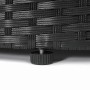 Detailaufnahme: Schwarze Poly-Rattan Lounge-Garnitur mit verstellbarem Fuß.