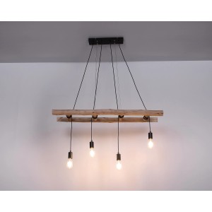 Globo Pendelleuchte Irmgard aus Naturholz mit vier Leuchten an schwarzen Kabeln.