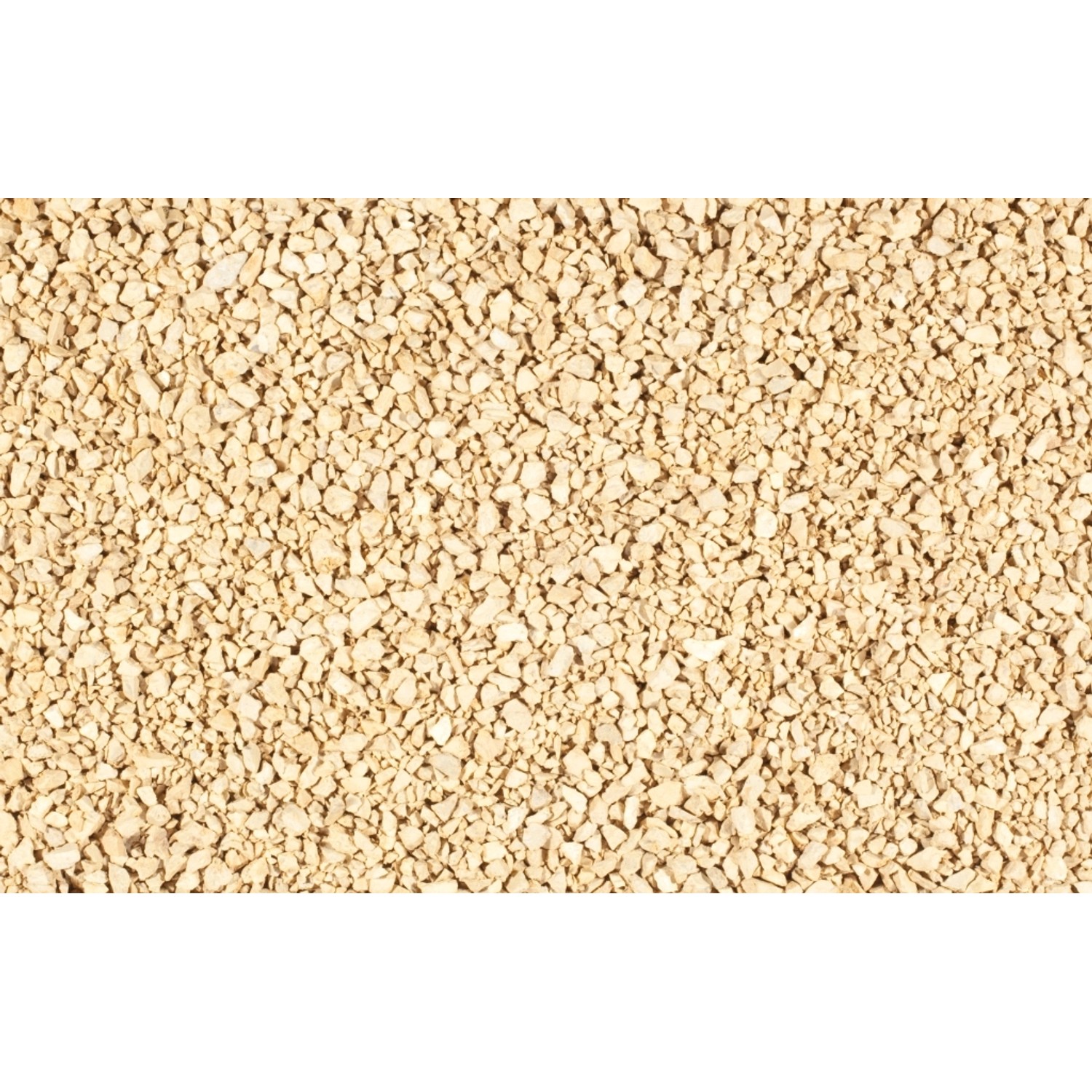 Nahaufnahme: Hellbeiger Ziersplitt "Yellow Sun" (8-16 mm) aus Kalkstein.