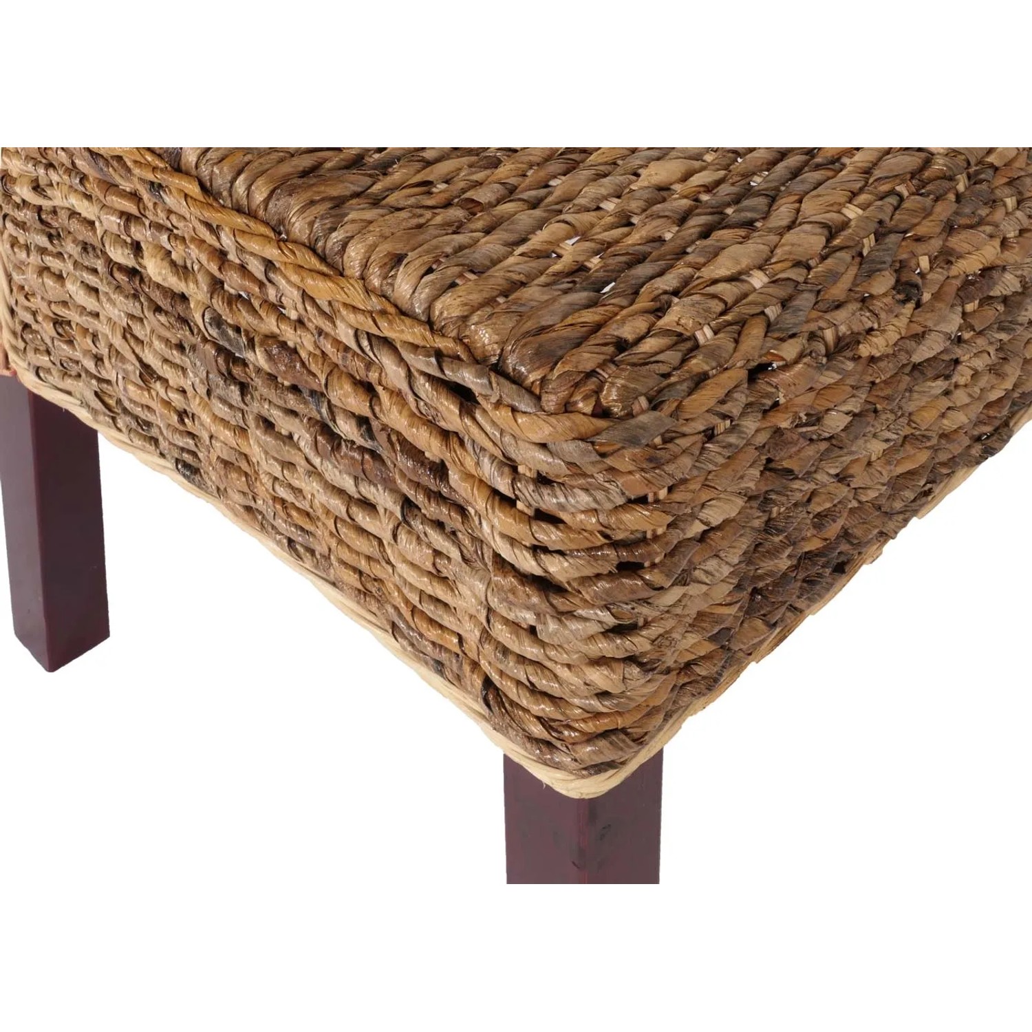 Detailaufnahme: Esszimmerstuhl Loiret, helles Bananenblatt-Geflecht, Mahagoni-Beine.