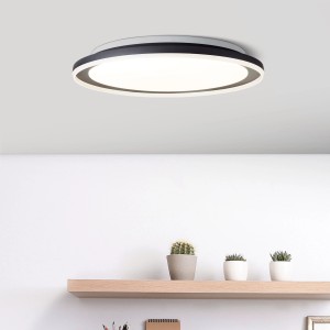 Schwarze LED-Deckenleuchte Pederson, 55 cm, dimmbar und mit Fernbedienung.