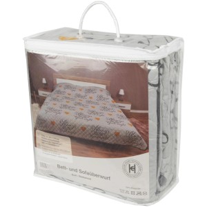 Verpackte Bestlivings Tagesdecke Good Night mit Muster und Herzen, ideal als Bett- und Sofaüberwurf.