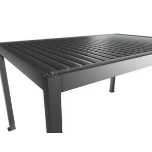 Detailansicht der Quarzgrau-Metallic Biohort Pergola (4,5 x 3,5 m) mit Lamellendach.