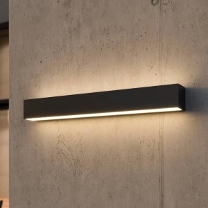 Moderne, schwarze LED Außenwandleuchte Lengo von Lucande aus Aluminium. Warmweißes Licht.