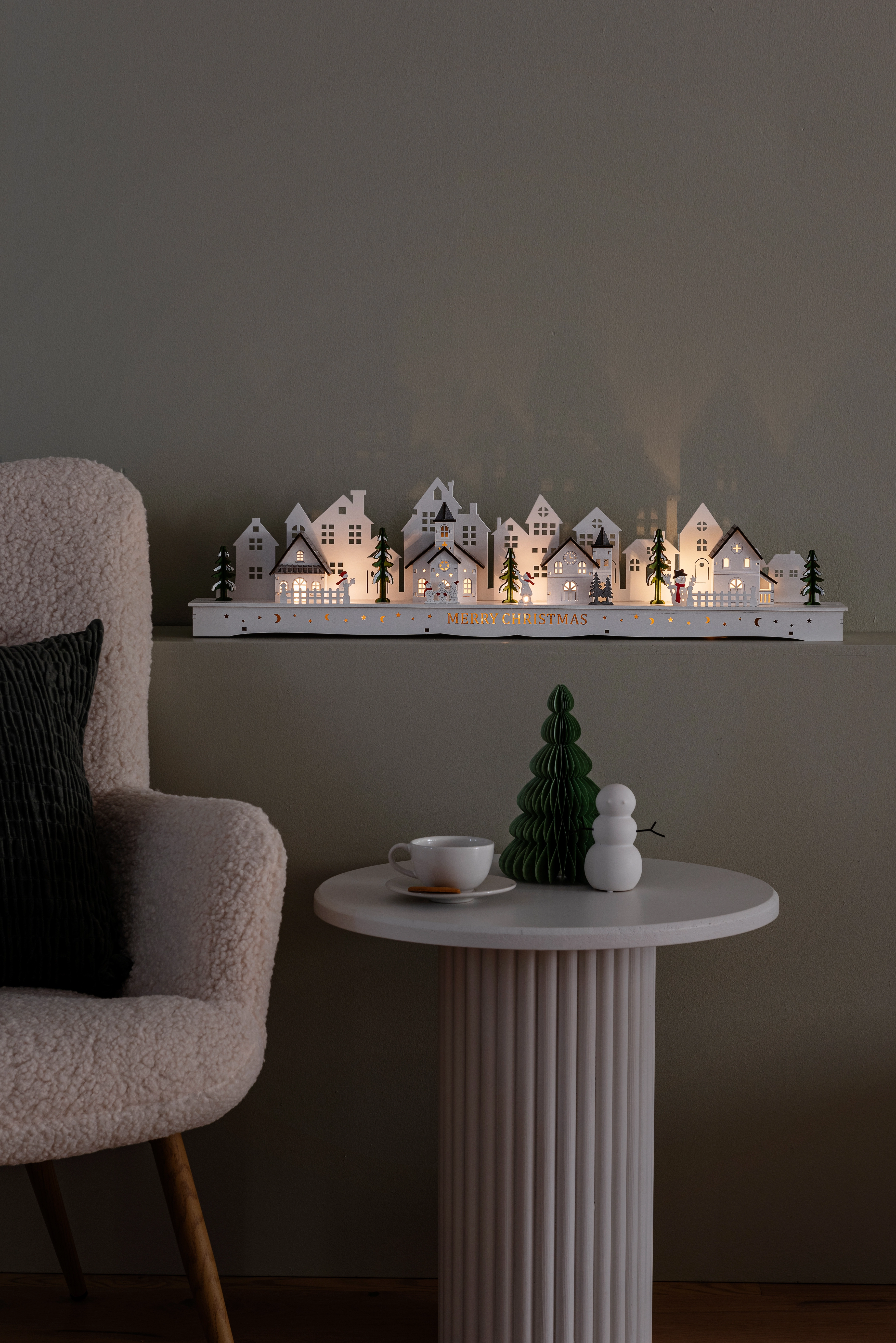 Konstsmide LED Holzsilhouette Dorf 10 Warm-Weiße Dioden kaufen bei OBI | Leuchtfiguren