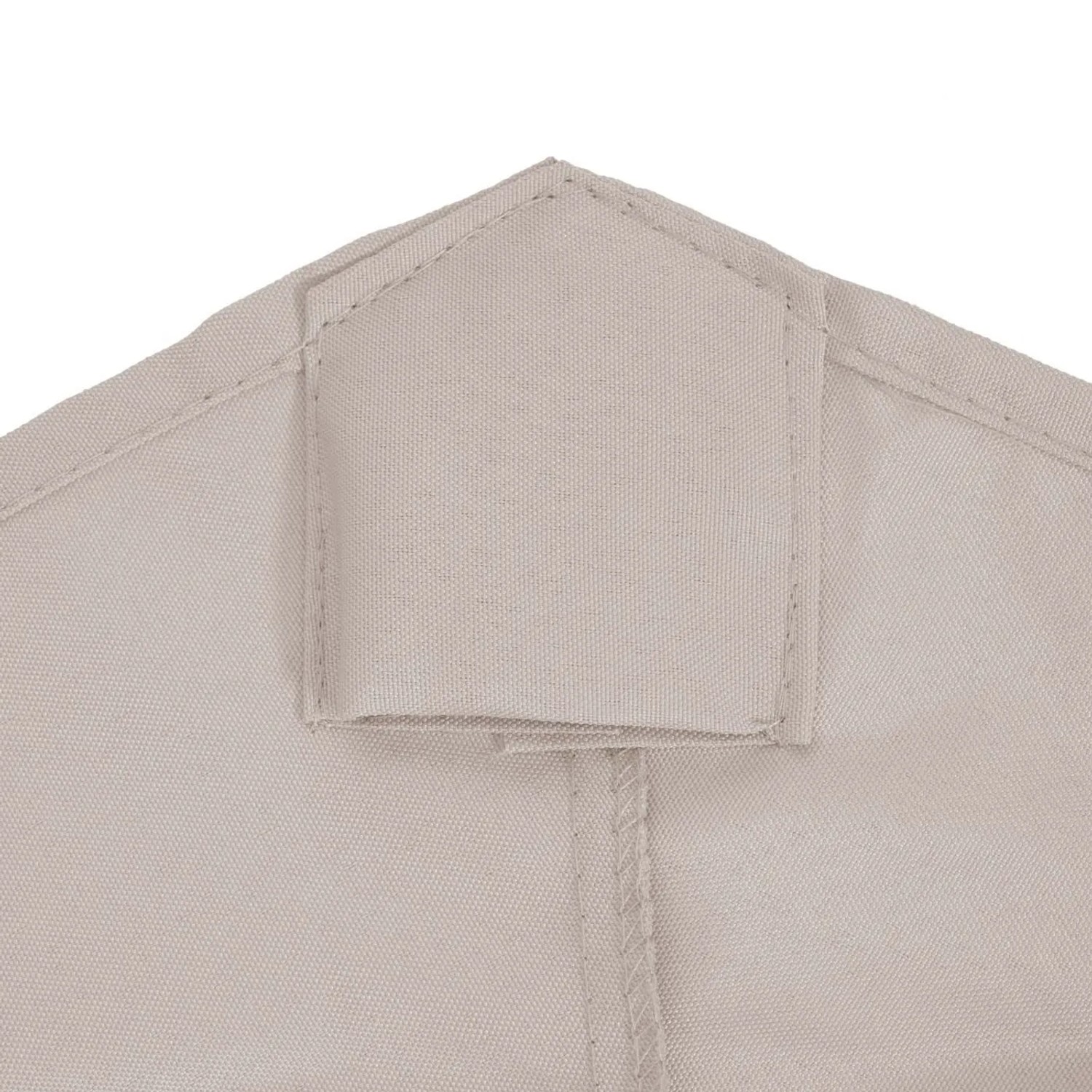 Creme-weißer Ersatz-Bezug für Sonnenschirm Ø 3,5m. Detail der Polyester-Luftzirkulationshaube mit Nähten.