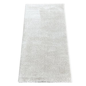 Cremefarbener Kurzflorteppich Tino, ca. 120x170 cm. Weicher Flor, ideal für Wohnräume.
