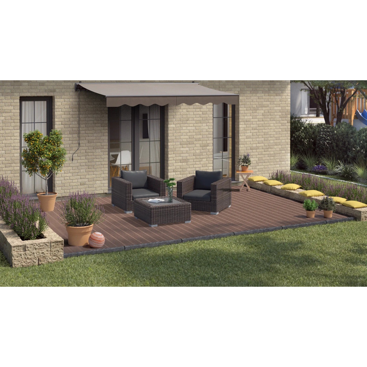 Terrasse mit geriffelten Thermoholz Esche Dielen und Gartenmöbeln.