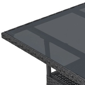 Detailansicht des schwarzen, quadratischen Juskys Polyrattan Gartentisch Yoro mit Glasplatte.