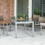 Merxx Silano Gartenmöbel-Set mit Ausziehtisch und 4 Stapelsesseln aus Aluminium und Kunststoffgeflecht.