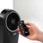 Schwarzer DeLonghi Ventilatorkühler EV250 mit Fernbedienung.