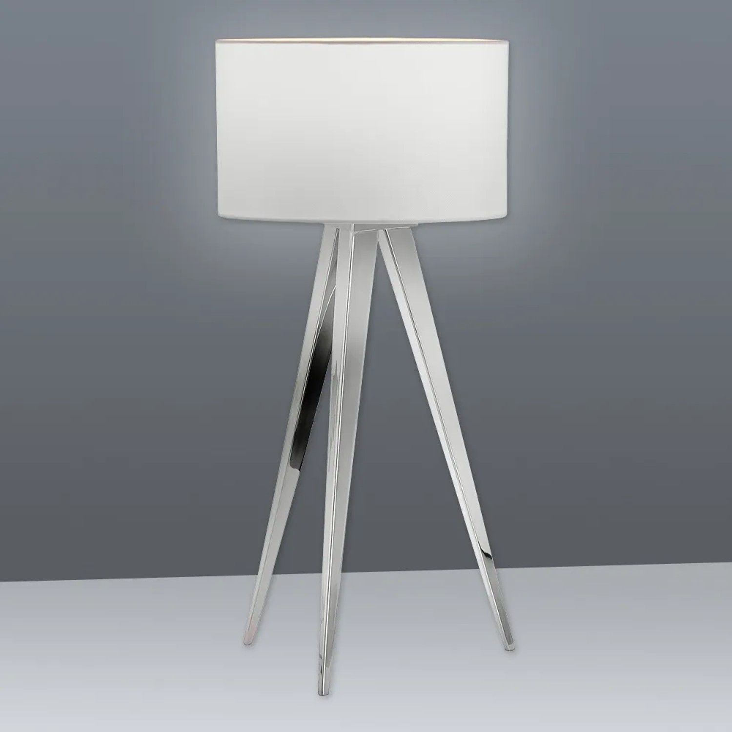 Weiße Näve Tischleuchte mit 3-Bein Stativfuß, 61,5 cm hoch. Design-Tischlampe für Wohnzimmer.