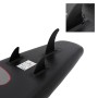 Detailaufnahme des schwarzen ECD Germany SUP Board Makani mit drei Finnen.