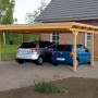 Skan Holz Doppelcarport Emsland mit zwei geparkten Autos unter dem Holz-Carport.