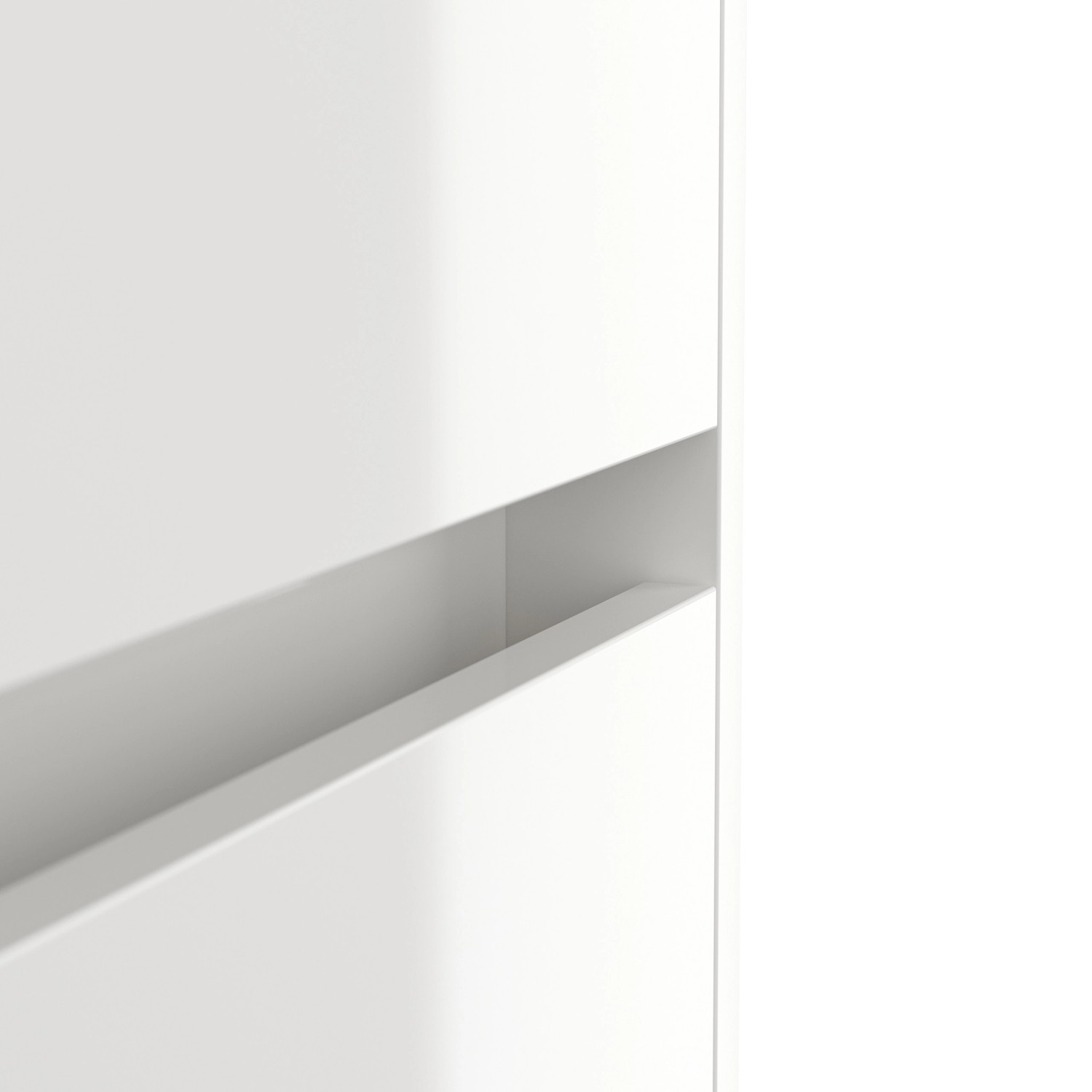 Detailaufnahme: Weißes Sideboard Industrial von Posseik mit Schubladen und Griffmulden.