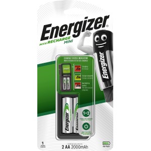 Energizer Mini Ladegerät mit 2 AA 2000 mAh Akkus. Kompaktes Akku-Ladegerät für unterwegs.