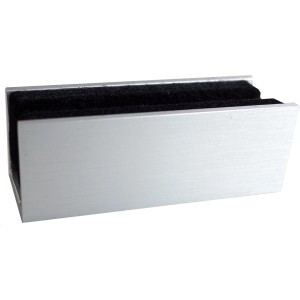 Novadoors Bodenführung für Glasschiebetüren aus Aluminium EV1, Detailansicht.