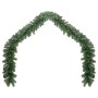 Grüne PVC Weihnachtsgirlande, 5 m lang, bogenförmig. Ideal für festliche Dekorationen innen & außen.