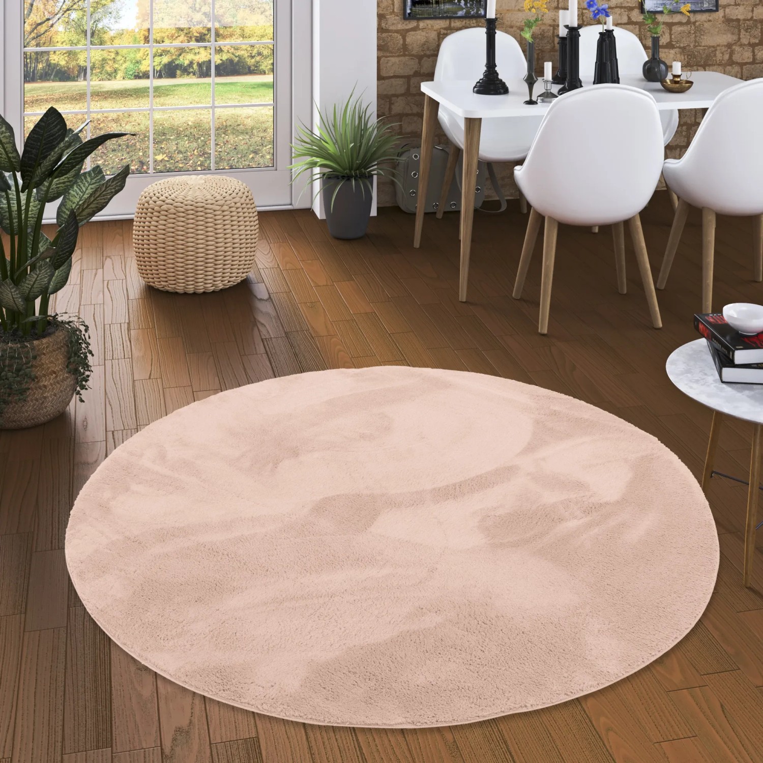 Runder, altrosa Pergamon Luxus Fellteppich Super Soft, 160cm Durchmesser.