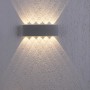 Moderne LED-Wandleuchte Carlo in Silber, 27 cm, für dekorative Lichteffekte im Innen- und Außenbereich.