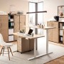 Schildmeyer Arezzo Bürotisch Eiche, elektrisch höhenverstellbar, weißes Gestell, in modernem Büroambiente.
