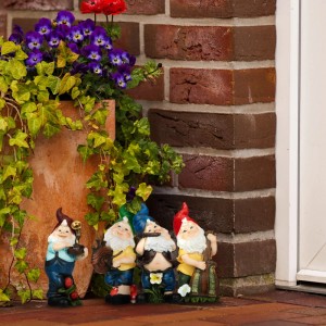 Relaxdays Gartenzwerge 4er Set Musiker Polyresin Bunt Frostsicher 15 cm x 7 cm x 10 cm 0,67 kg