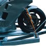 Detailaufnahme: Motorrad auf Stema Motorradtransporter Classic MT 750 BS 3 Autoanhänger, gesichert mit Spanngurt.
