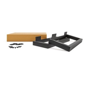 Zwei schwarze HEVVA Möbelfüße GRAZ, 15 cm hoch, mit Schrauben und Anti-Rutsch-Pads. Ideal für Möbel und DIY-Projekte.