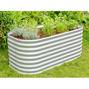 Vitavia Hochbeet Vita 630 aus Zink-Alu im Garten mit Bepflanzung.