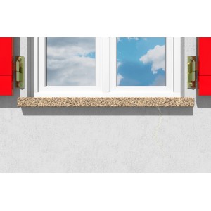 Anwendung von Fischer Strukturacryl Premium DSA Weiß zum Ausbessern einer Fassade mit Riss unterhalb eines Fensters.