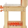 OBI Kinderwerkbank aus Holz in Natur/Orange, Seitenansicht. Mit Schraubstock, Werkzeugen und Ablage. Für Kinder im Spielbereich.
