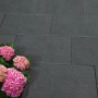 Diephaus Terrassenplatte Rima Basalt, 60x40 cm, mit Blumen. Gehwegplatte für Terrasse und Garten.