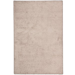 Snapstyle Hochflor Teppich Mona in Taupe, 160x200 cm. Weicher Velours Teppich für Wohnbereiche.