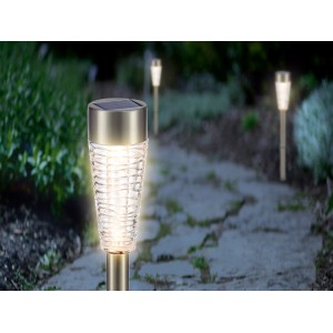 Scandicci Solarspieß in Silber: Dekorative Solar-Wegeleuchte aus Stahl und Glas für Garten und Beet.